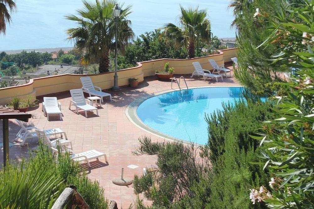 Hotel Residenza Del Golfo برايا إيه ماري المظهر الخارجي الصورة