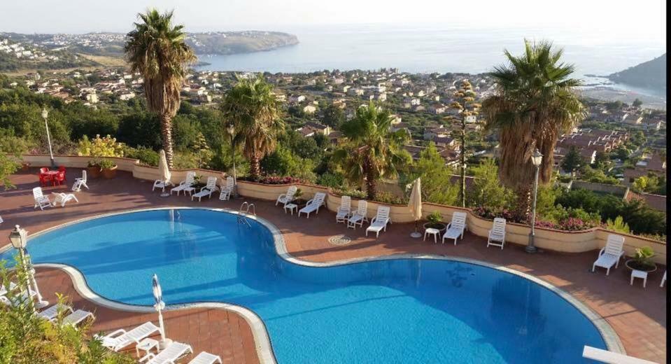 Hotel Residenza Del Golfo برايا إيه ماري المظهر الخارجي الصورة